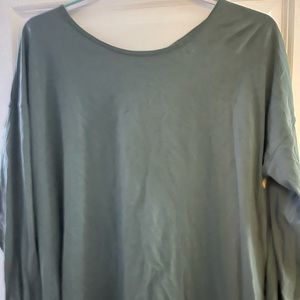 Lululemon green cross back shirt